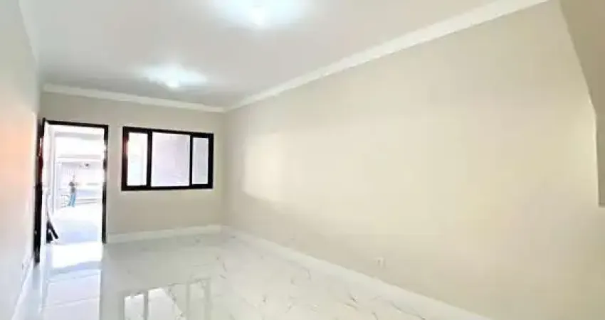 Sobrado Novo com 3 Suítes e 3 Vagas na Vila Guilherme – Alto Padrão em São Paulo
