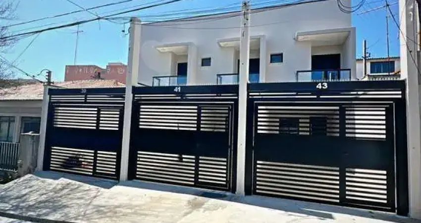 Sobrado Amplo com 3 Dormitórios e 2 Vagas – Vila Paiva – Localização Privilegiad