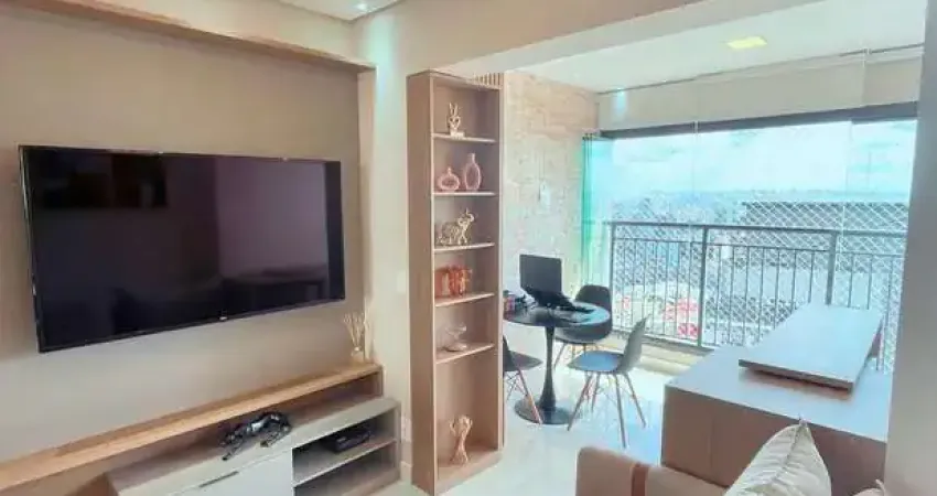 Apartamento Reformado com Varanda Gourmet na Avenida Guapira – 64m², 2 Dorms, 1
