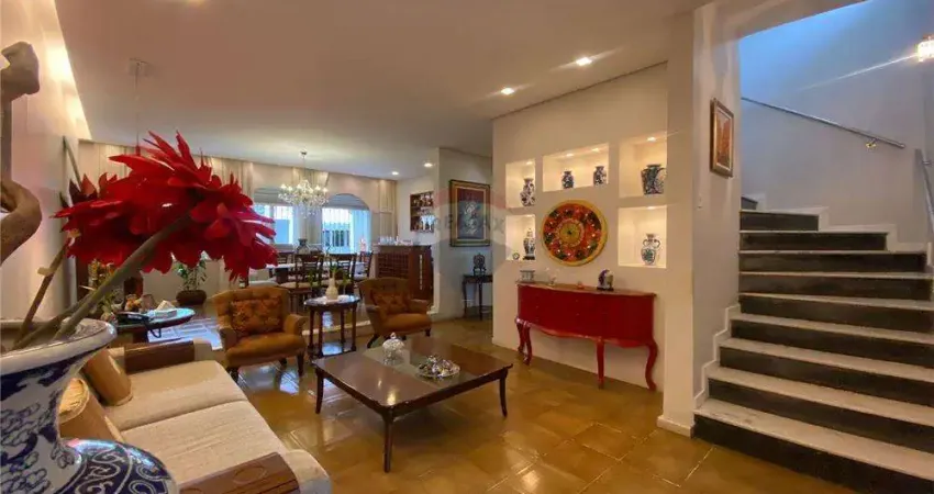 Casa com 5 quartos à venda na Praça Florival Brito, 36, Farolândia, Aracaju