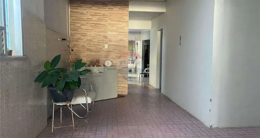 Oportunidade para investidor na rua mato grosso próxima à praça do siqueira campos!