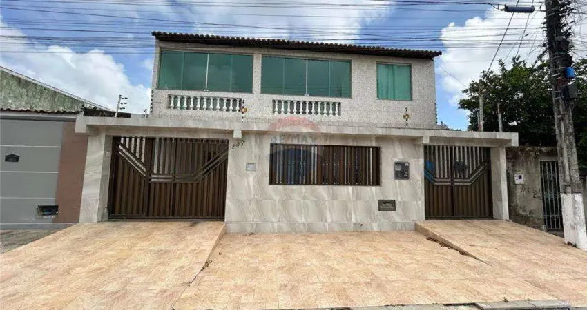 Casa com 4 quartos à venda na Rua Monte Carlo, 137, Santa Maria, Aracaju