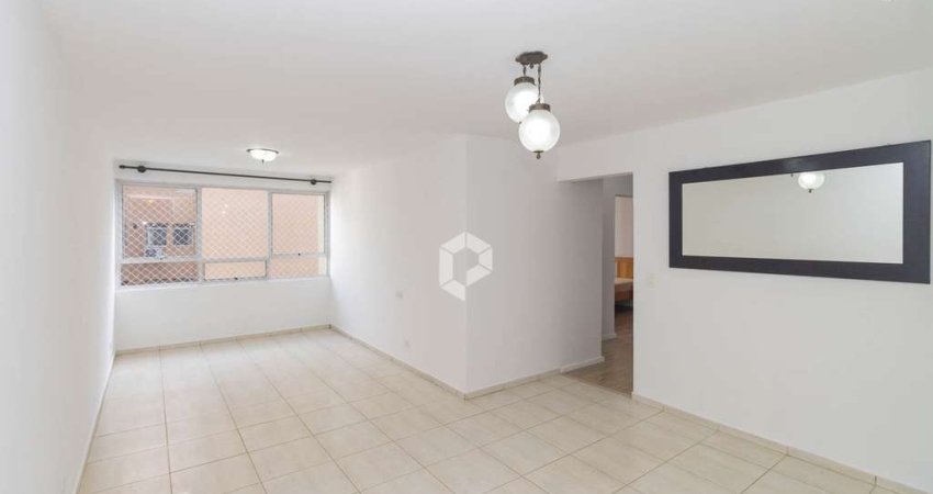 Apartamento com 3 quartos para alugar na Rua Capitão Souza Franco, 945, Bigorrilho, Curitiba