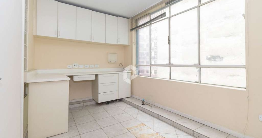 Ótimo conjunto comercial no Centro