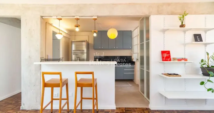 Apartamento recém reformado no Mercês