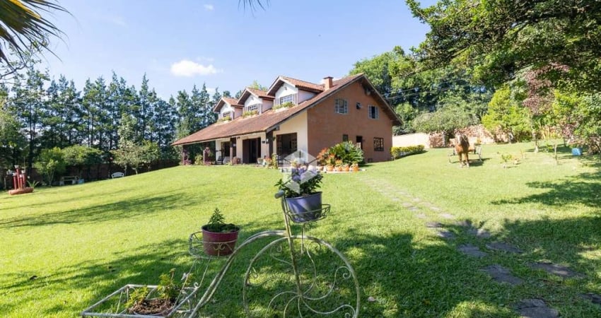 Chácara / sítio com 4 quartos à venda na para Thomas Coelho, 950, São Miguel, Curitiba