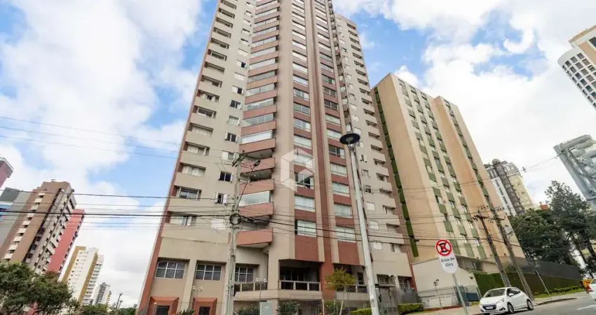 Apartamento com 3 quartos para alugar na Rua Doutor Alexandre Gutierrez, 863, Água Verde, Curitiba