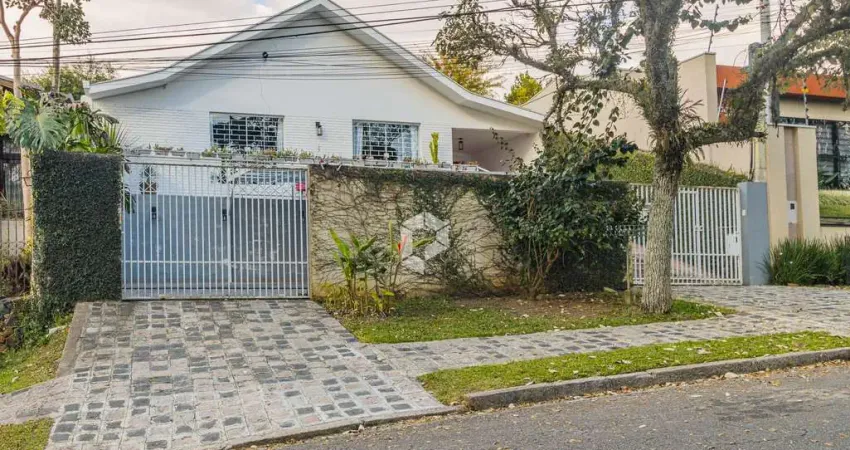 Casa com 4 quartos à venda na Rua Gregório de Matos, 272, São Lourenço, Curitiba