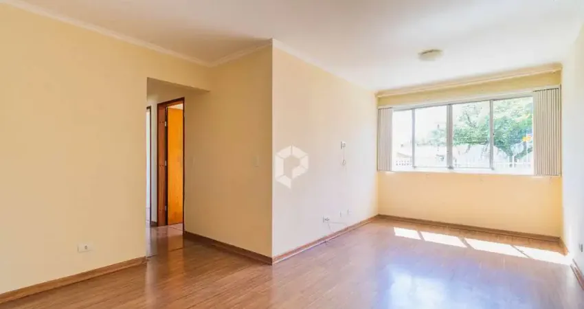 Apartamento com 3 quartos para alugar na Rua São Mateus, 554, Portão, Curitiba