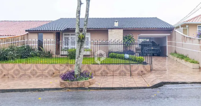 Casa com 3 quartos à venda na José Blanchet, 35, Bacacheri, Curitiba