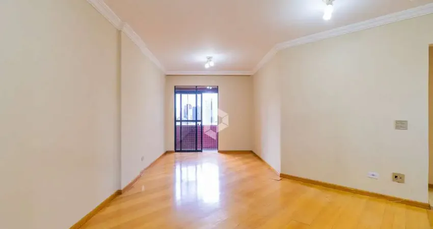 Apartamento com 3 quartos para alugar na Avenida Silva Jardim, 368, Rebouças, Curitiba