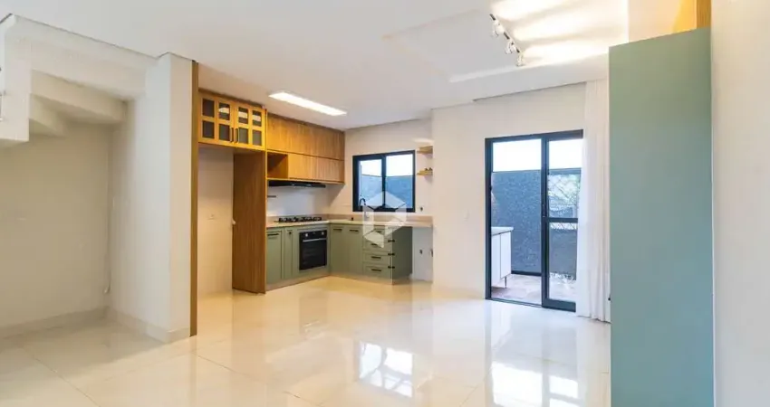 Casa com 3 quartos para alugar na Professor Maria de Assumpção, 2186, Hauer, Curitiba