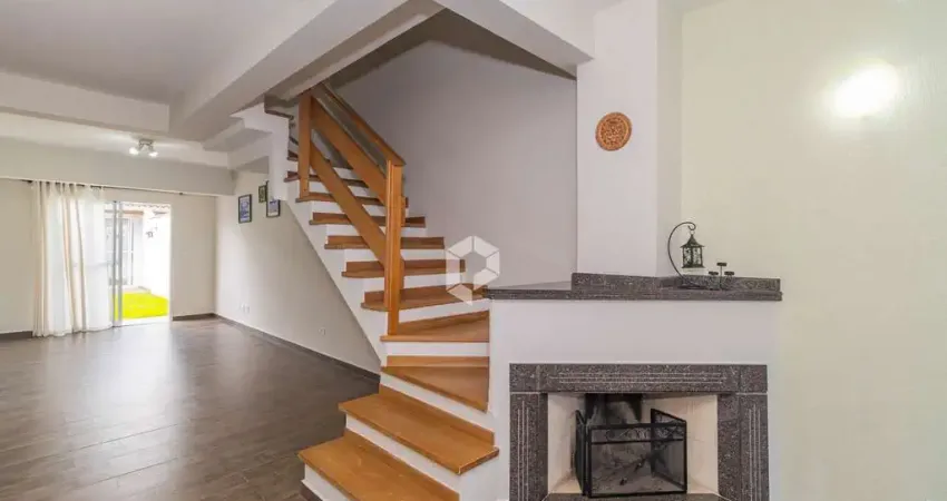 Casa com 3 quartos à venda na Rua Doutor Alexander Fleming, 83, Bacacheri, Curitiba