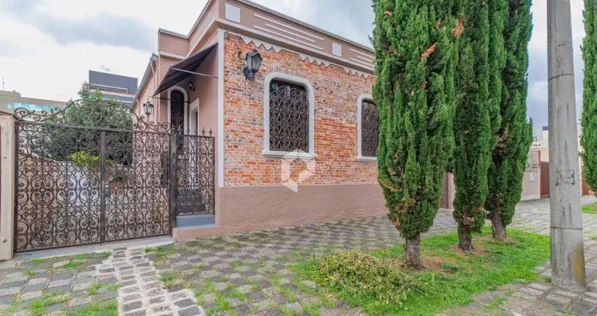 Casa comercial com 7 salas para alugar na Rua Santo Antônio, 33, Rebouças, Curitiba