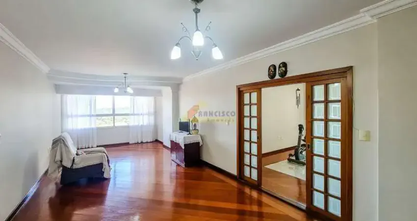 Apartamento à venda, 3 quartos, 1 suíte, 1 vaga, Centro - Divinópolis/MG