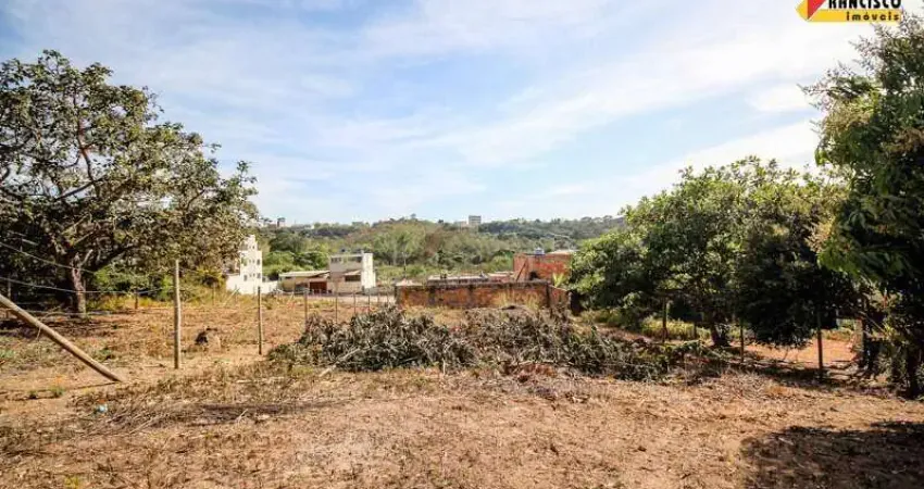 Terreno à venda no Realengo, Divinópolis 