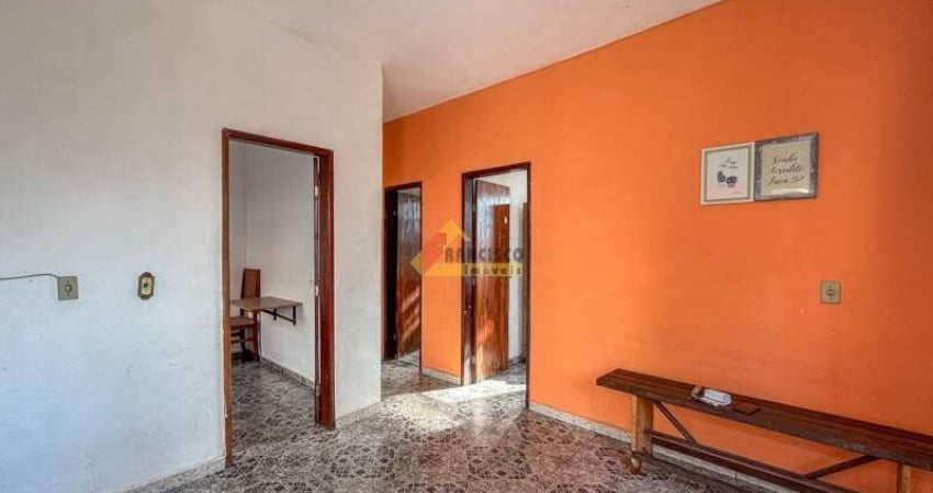 Casa à venda, 3 quartos, 2 vagas, São Judas - Divinópolis/MG