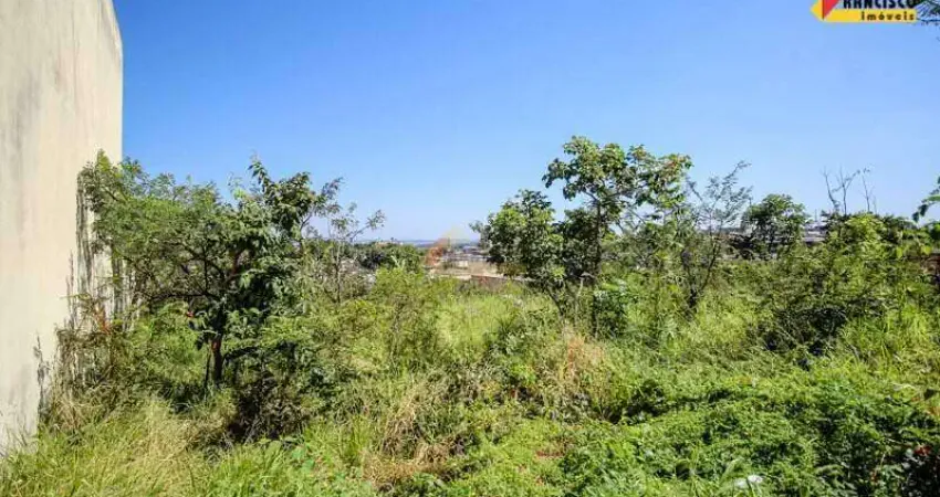 Terreno à venda no Padre Eustáquio, Divinópolis 