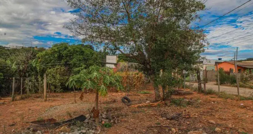 Terreno à venda no Maria Peçanha, Divinópolis 