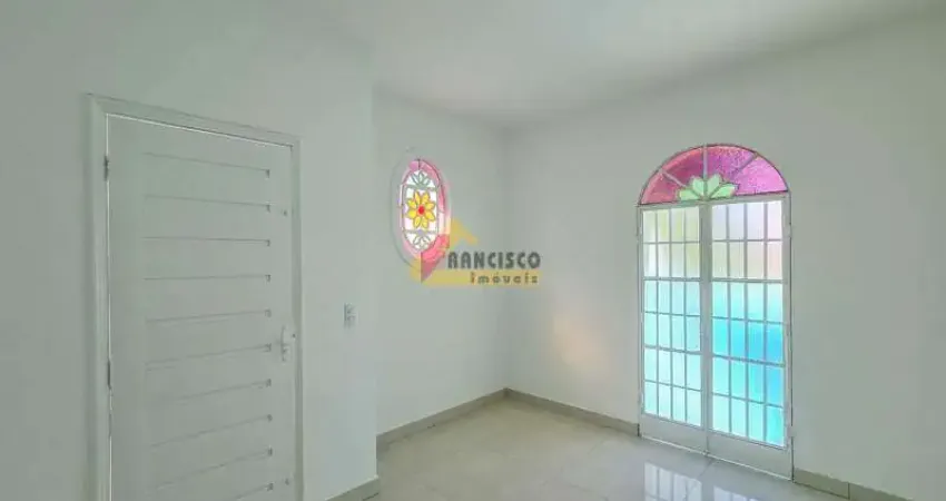 Casa à venda, 3 quartos, 1 suíte, 2 vagas, São Luiz - Divinópolis/MG