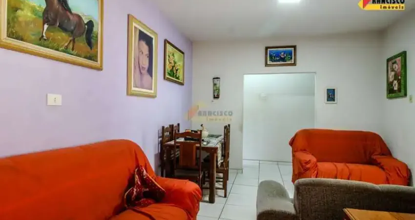 Casa à venda, 4 quartos, 1 suíte, 2 vagas, Manoel Valinhas - Divinópolis/MG