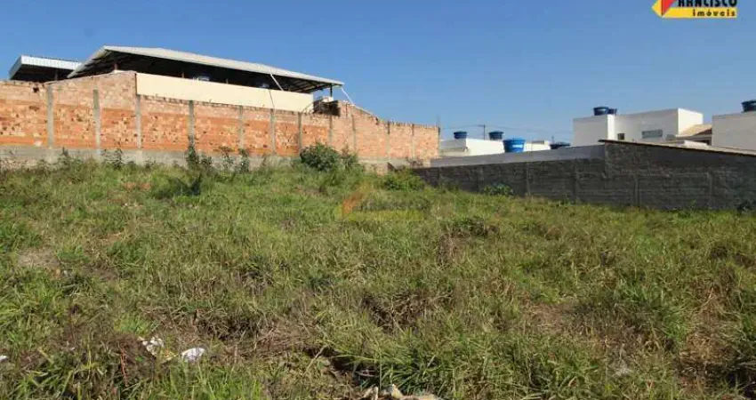 Terreno à venda no São Roque, Divinópolis 