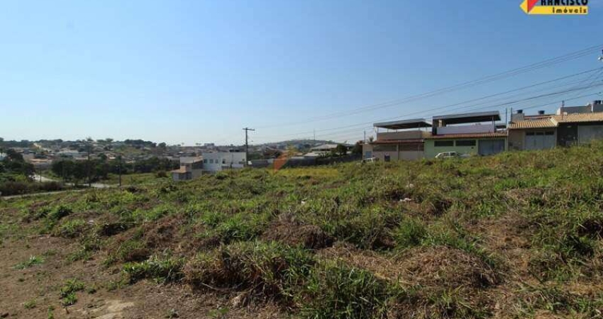 Terreno à venda no São Roque, Divinópolis 