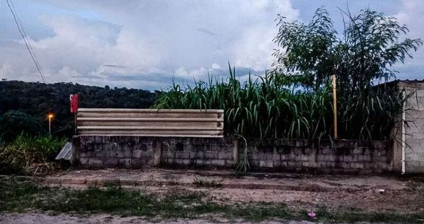 Terreno à venda na Vila Romana, Divinópolis 