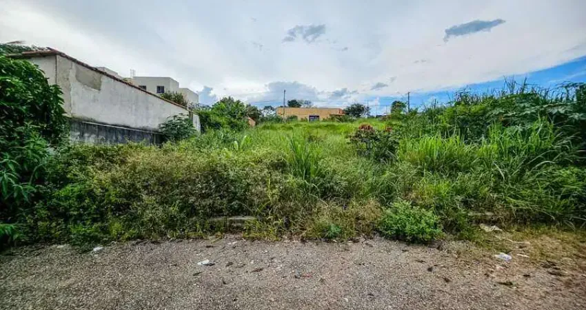 Terreno à venda no Jardim Candidés, Divinópolis 