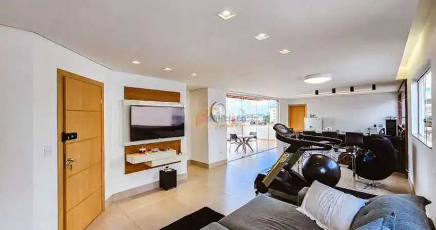 Apartamento Cobertura à venda, 3 quartos, 1 suíte, 2 vagas, Sidil - Divinópolis/MG