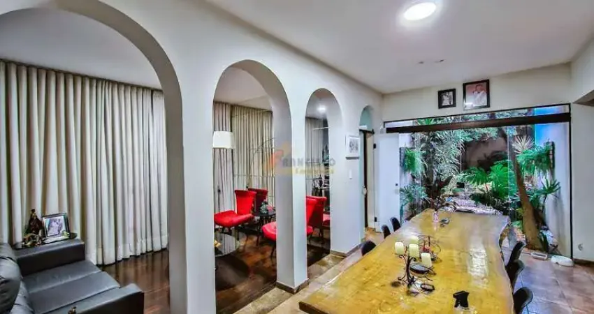 Casa à venda, 3 quartos, 3 suítes, 3 vagas, Bela Vista - Divinópolis/MG