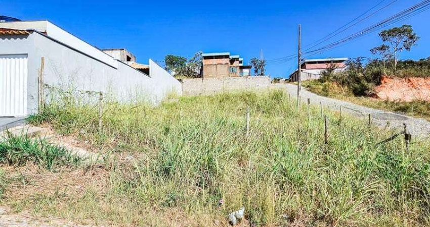 Terreno à venda no Oliveiras, Divinópolis 