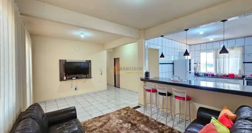 Apartamento à venda, 4 quartos, 1 suíte, 2 vagas, São Judas - Divinópolis/MG