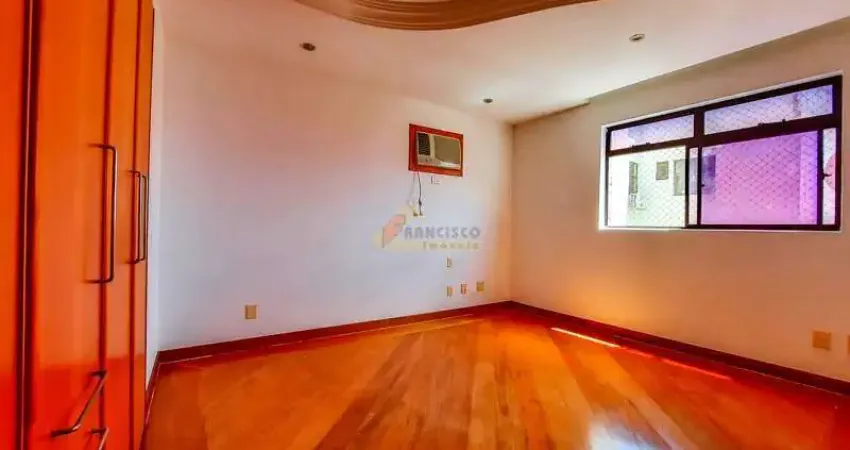 Apartamento à venda, 3 quartos, 2 suítes, 2 vagas, Centro - Divinópolis/MG