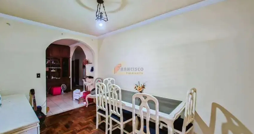 Casa à venda, 3 quartos, 1 suíte, 4 vagas, Niterói - Divinópolis/MG