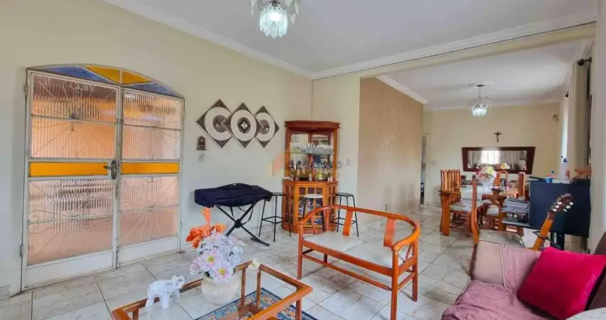 Casa à venda, 3 quartos, 1 suíte, 1 vaga, Manoel Valinhas - Divinópolis/MG
