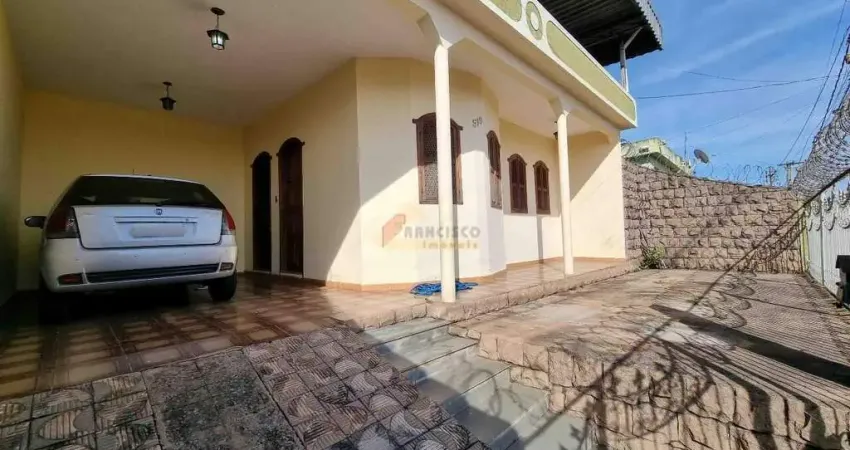 Casa à venda, 4 quartos, 1 vaga, Antonio Fonseca - Divinópolis/MG