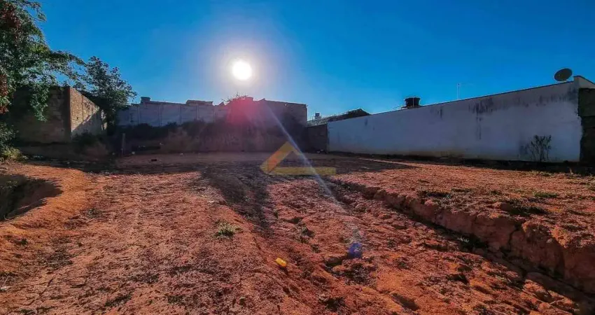 Terreno à venda no Jardinópolis, Divinópolis 