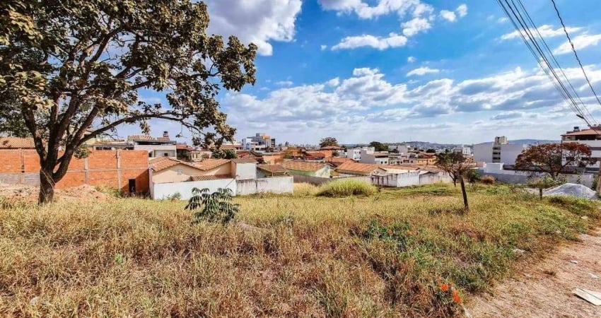 Terreno à venda no Manoel Valinhas, Divinópolis 