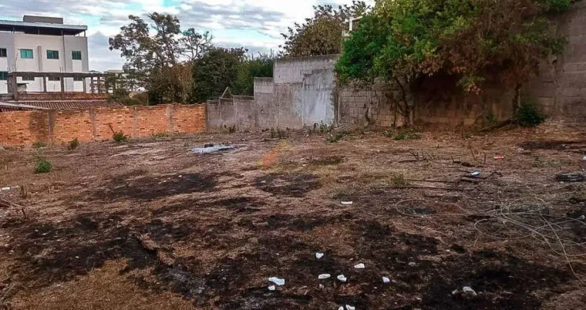 Lote à venda, Candelária - Divinópolis/MG