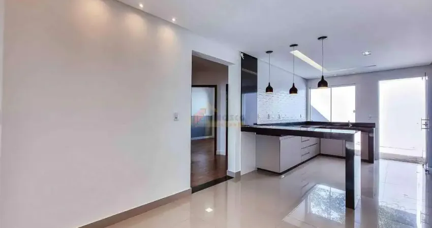 Casa à venda, 3 quartos, 1 vaga, Residencial Mariza Pardini - Divinópolis/MG
