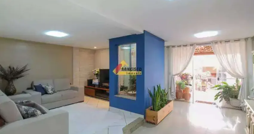 Casa à venda, 4 quartos, 1 suíte, 2 vagas, Niterói - Divinópolis/MG
