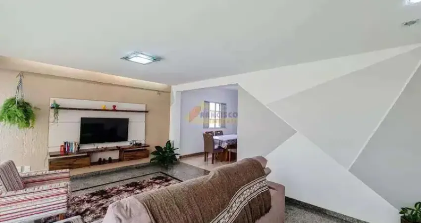 Apartamento à venda, 3 quartos, 1 suíte, 2 vagas, Vila Belo Horizonte - Divinópolis/MG