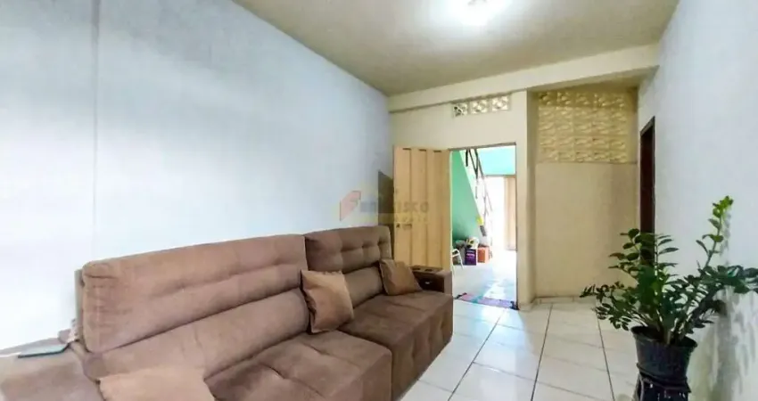 Casa à venda, 2 quartos, 1 vaga, São Luiz - Divinópolis/MG