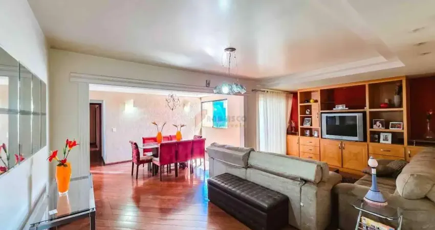 Apartamento à venda, 4 quartos, 2 suítes, 2 vagas, Centro - Divinópolis/MG