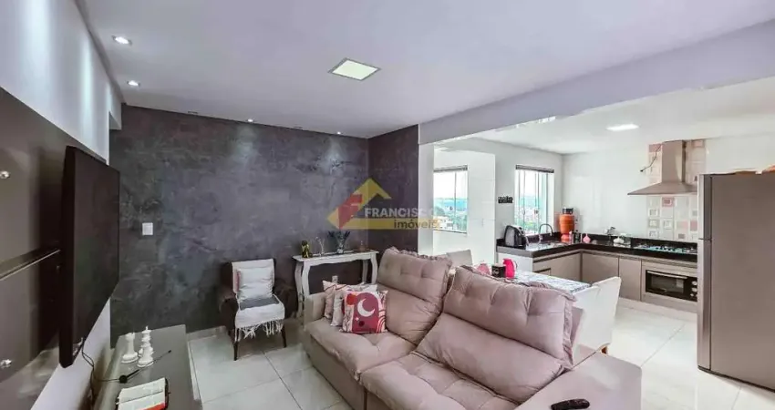 Prédio à venda, 6 quartos, 2 suítes, 4 vagas, Chanadour - Divinópolis/MG