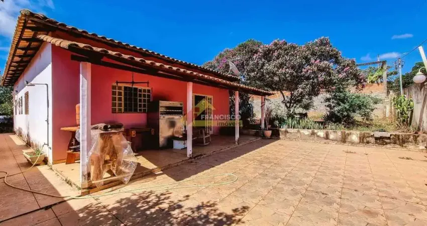 Casa à venda, 3 quartos, 1 suíte, 3 vagas, Chácaras Belo Horizonte - Divinópolis/MG