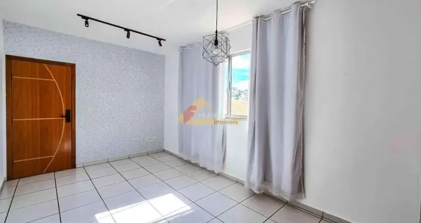 Apartamento à venda, 3 quartos, 1 suíte, 2 vagas, Bom Pastor - Divinópolis/MG