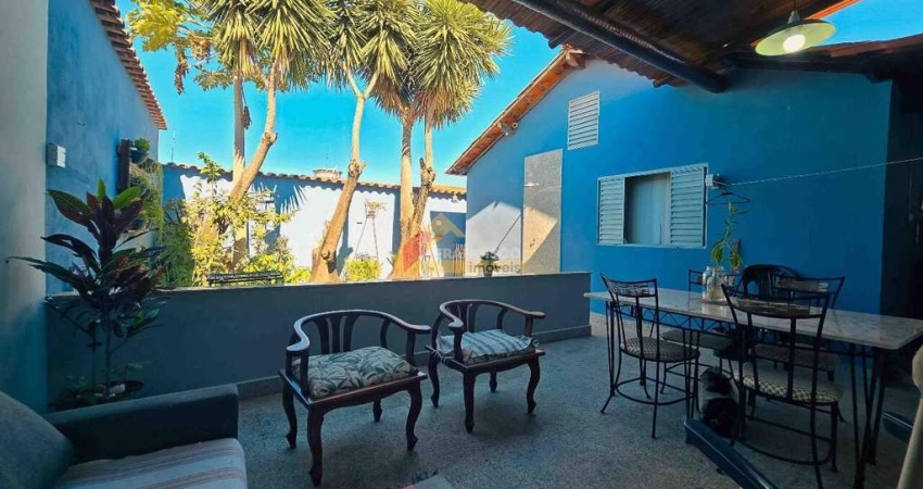 Casa à venda, 3 quartos, 1 suíte, 3 vagas, Vila das Roseiras - Divinópolis/MG