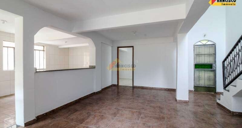 Casa à venda, 5 quartos, 2 suítes, 3 vagas, São José - Divinópolis/MG